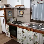 Donna Sandra فيلة غرافينا إن بوليا
