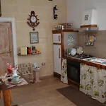 فيلة Donna Sandra غرافينا إن بوليا